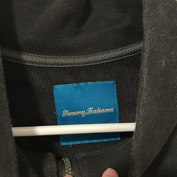 Men’s Black Tommy Bahama Quarter Zip Pullover Size XL - Picture 4 of 7